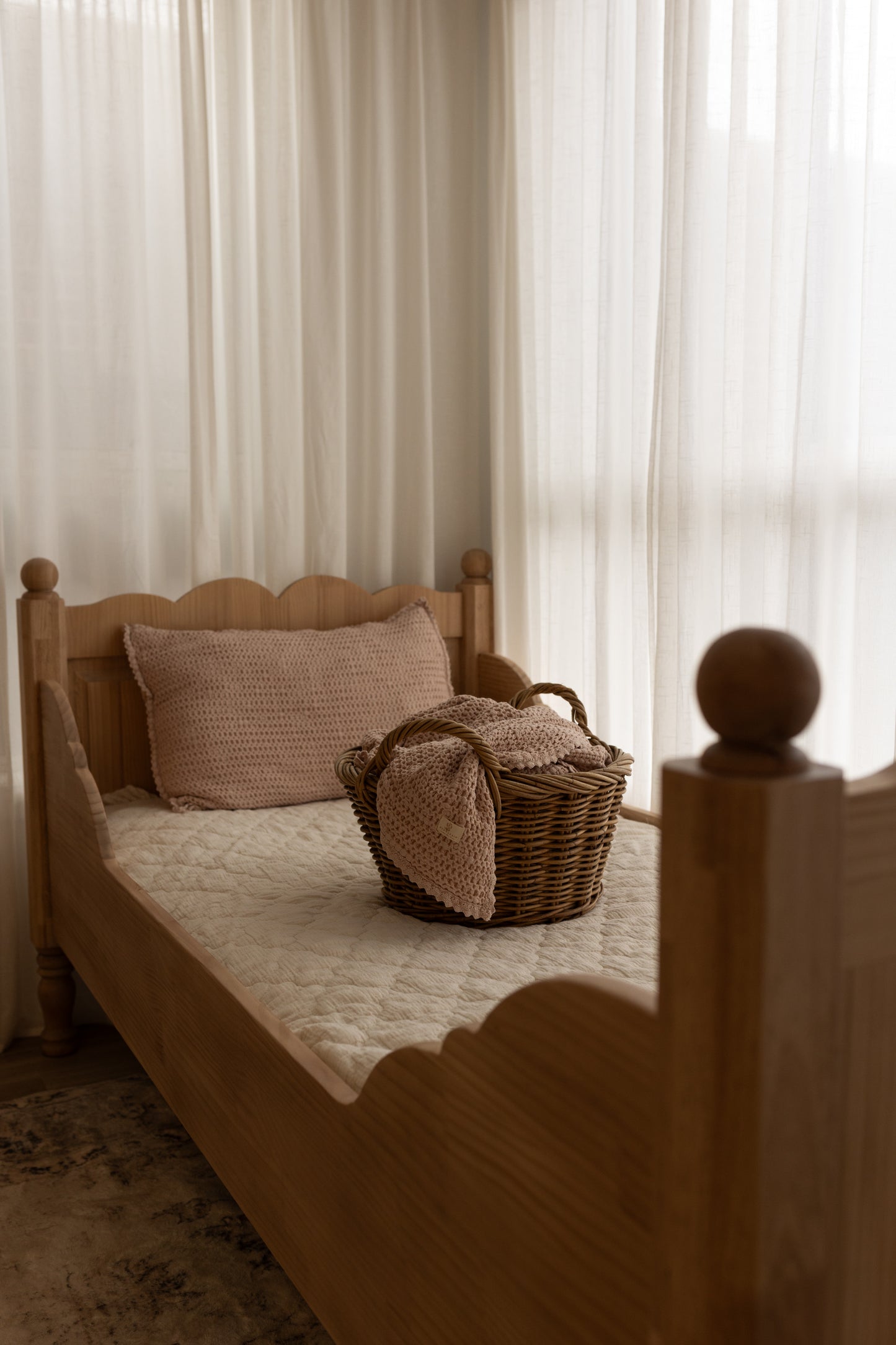 The Daphne - Vintage Style Sleigh Bed